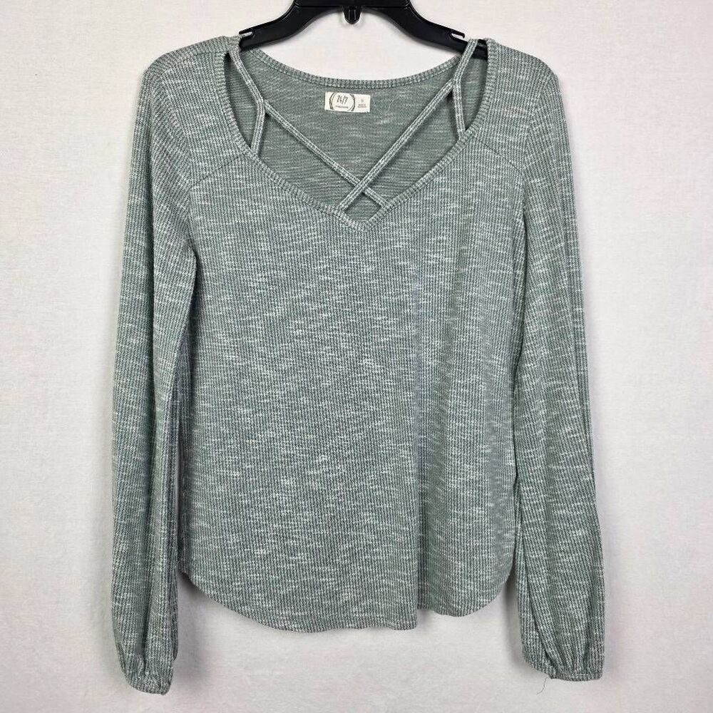 Maurices 24/7 Knit Top S Criss Cross Neck Green